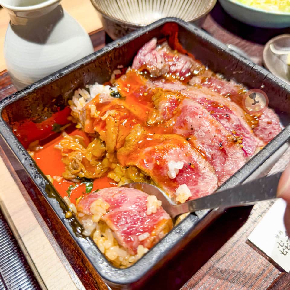 일본-오사카-여행-고기덮밥-맛집-추천-야키니쿠-키탄-고기덮밥2-스티커